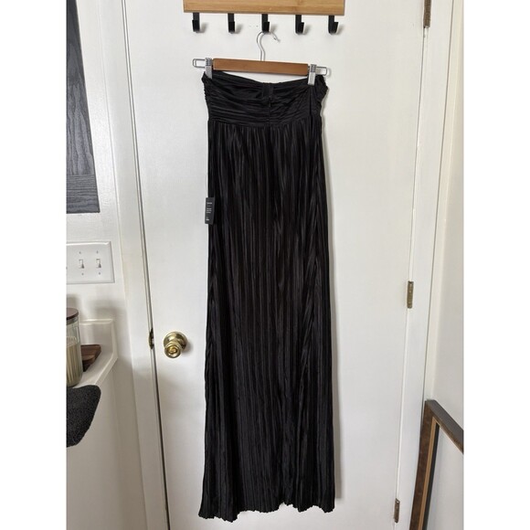 Lulus Whimsical Beauty Black Satin Plisse Strapless Maxi Dress Size Small Formal - Picture 5 of 10
